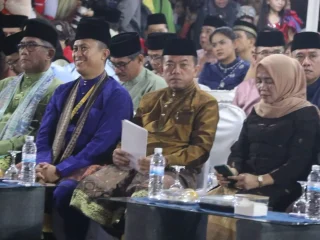 Usung Tema "Semakin DiLestarikan Semakin Mensejahterakan" Al Haris Resmi Buka Festival Batanghari 2025